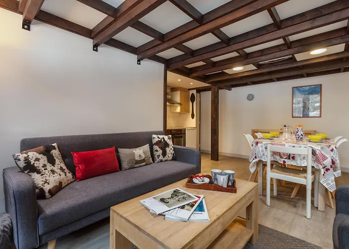 Residence Grand Roc - Campanules 114 - Happy Rentals Apartment Chamonix