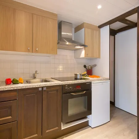Apartment Grand Roc C114 From Slopes 280m, View, Parking & Wifi - Happy Chamonix